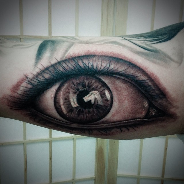 Here is an eye from the other week done by Terry Frank